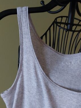 LOFT Heathered Lavender Scoop Tank